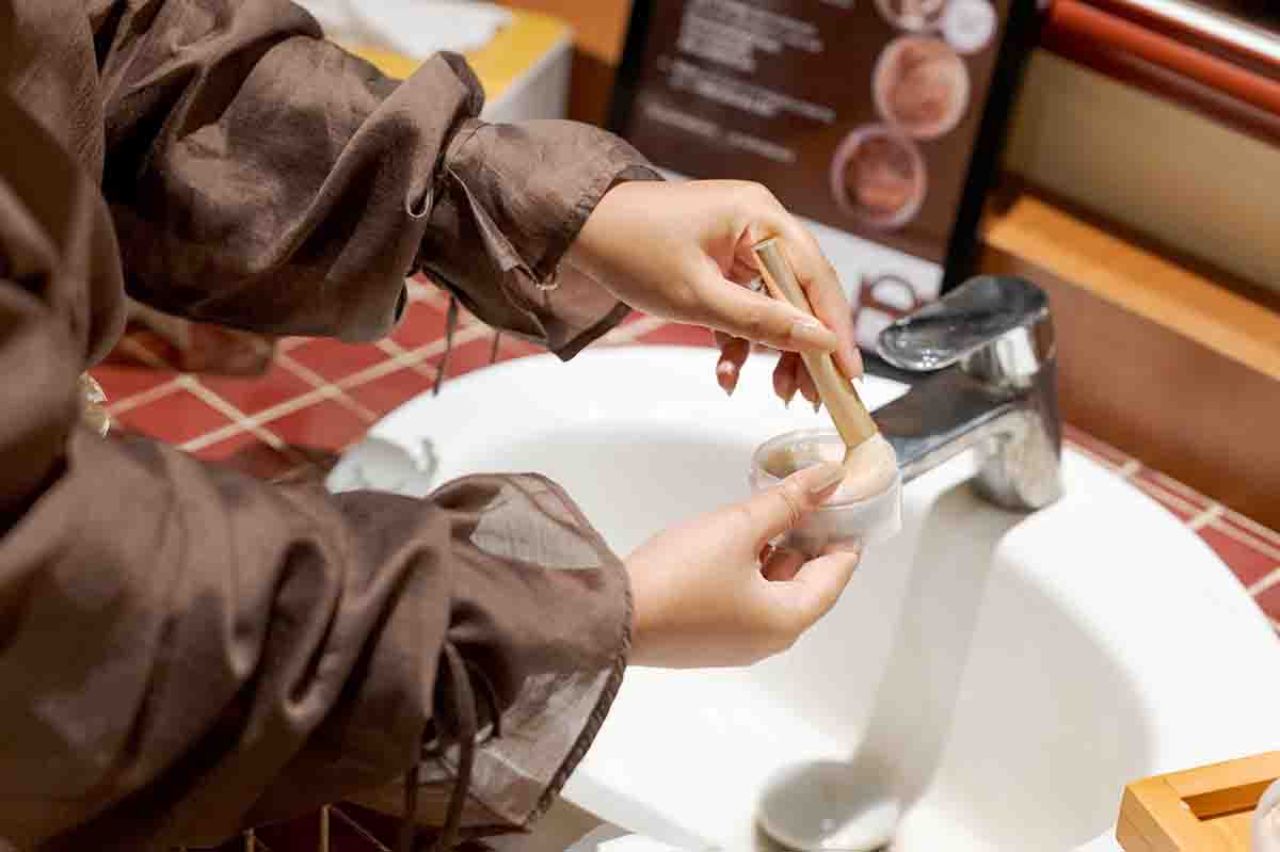 Kolaborasi Aeris Beaute dan OATSIDE