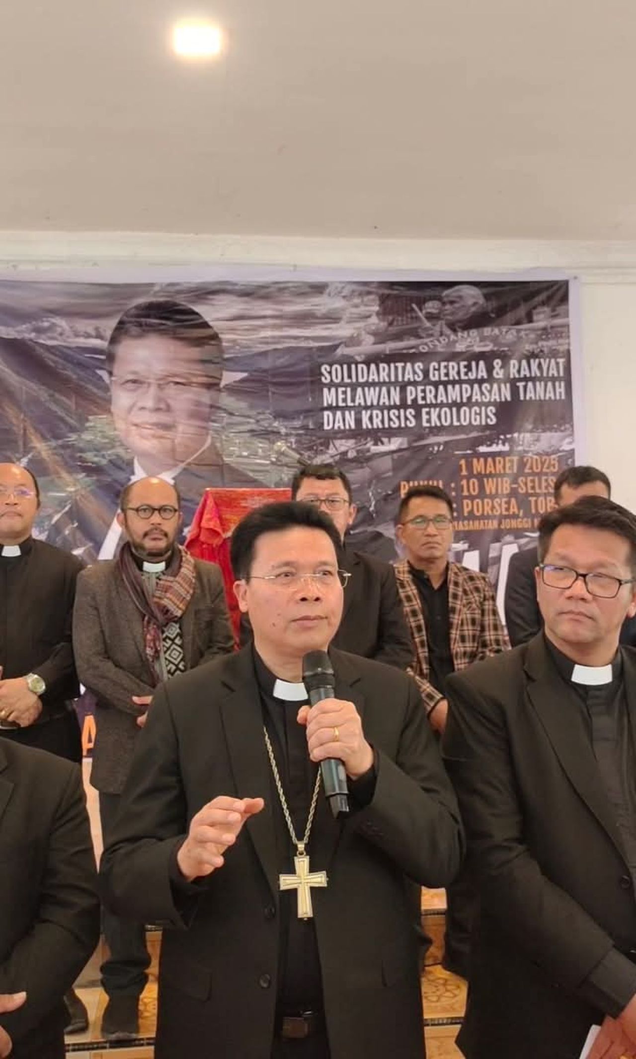 Pdt. Victor Tinambunan