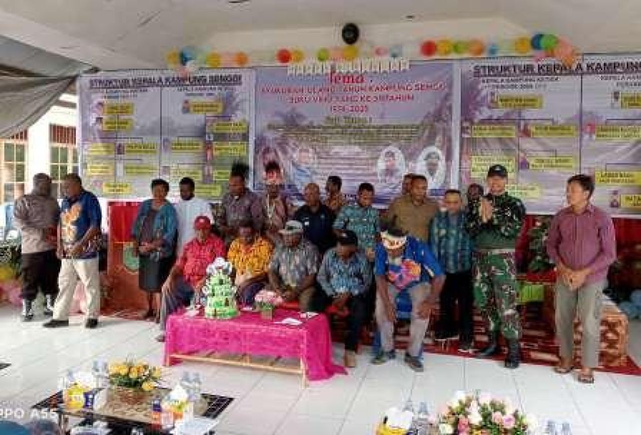 Syukuran ulang tahun Kampung Senggi Suku Vind ke-51