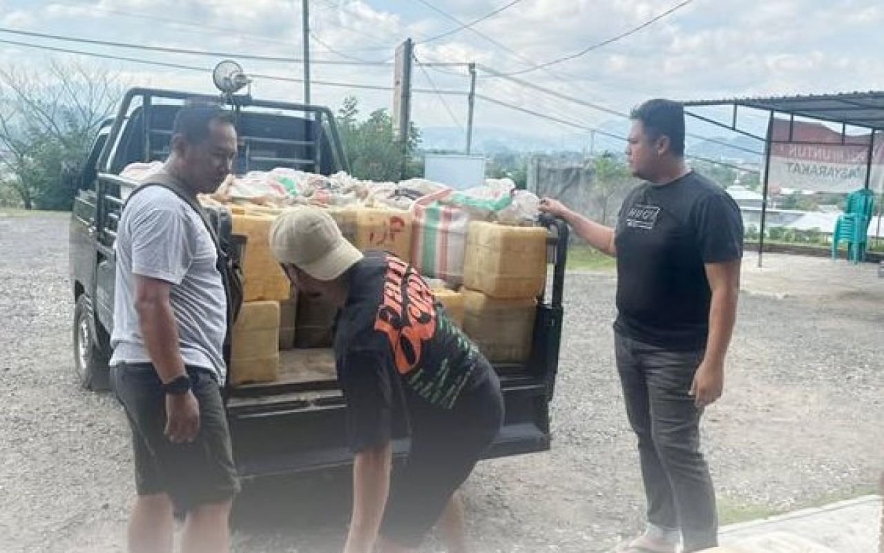 1.200 liter bahan bakar minyak jenis minyak tanah ilegal