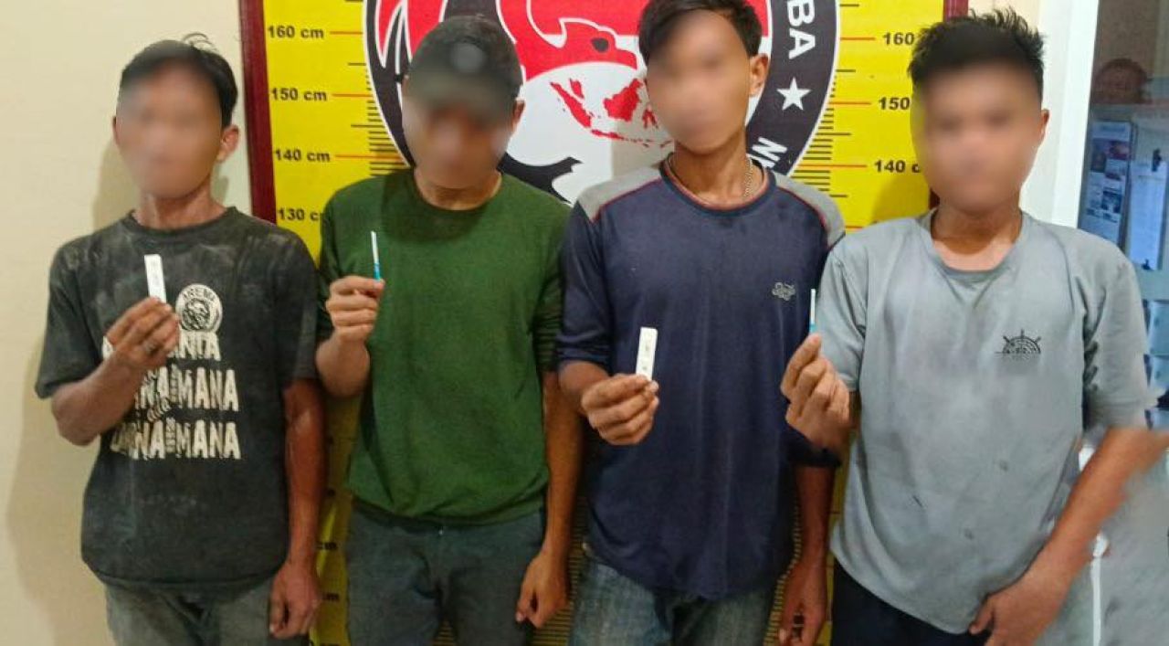 4 pelaku pungutan liar