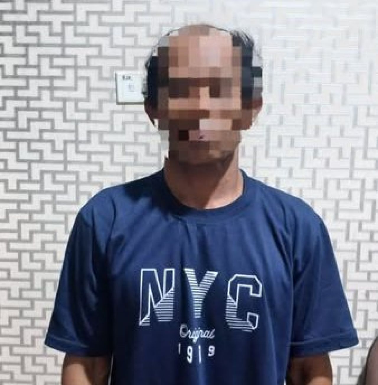 Pelaku berinisial S