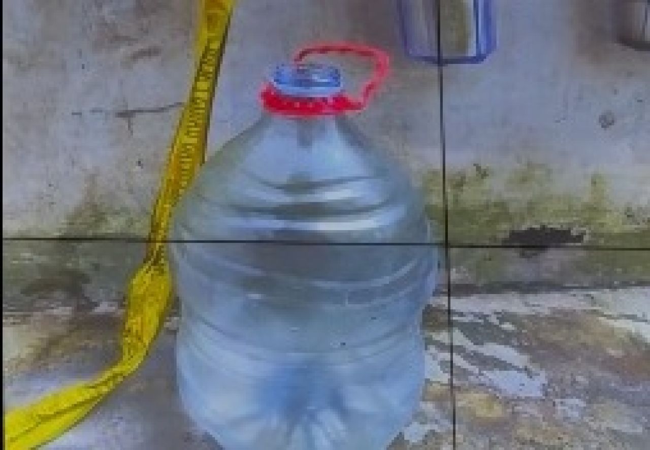 Air Kemasan Le Minerale palsu