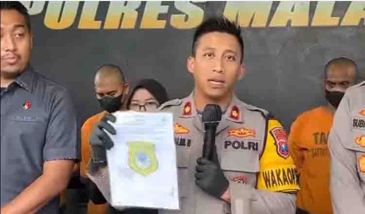 Waka Polres Malang saat konpers kasus dugaan pemerasna