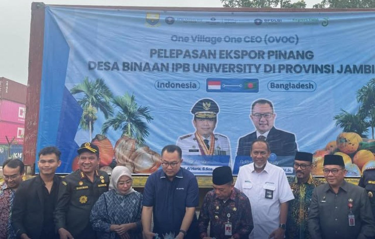 Seremonial pelepasan ekspor biji pinang