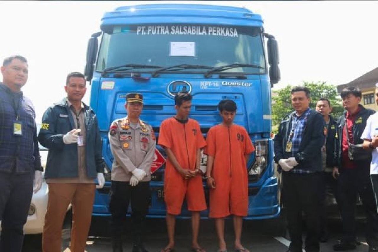 Barang bukti kasus BBM ilegal