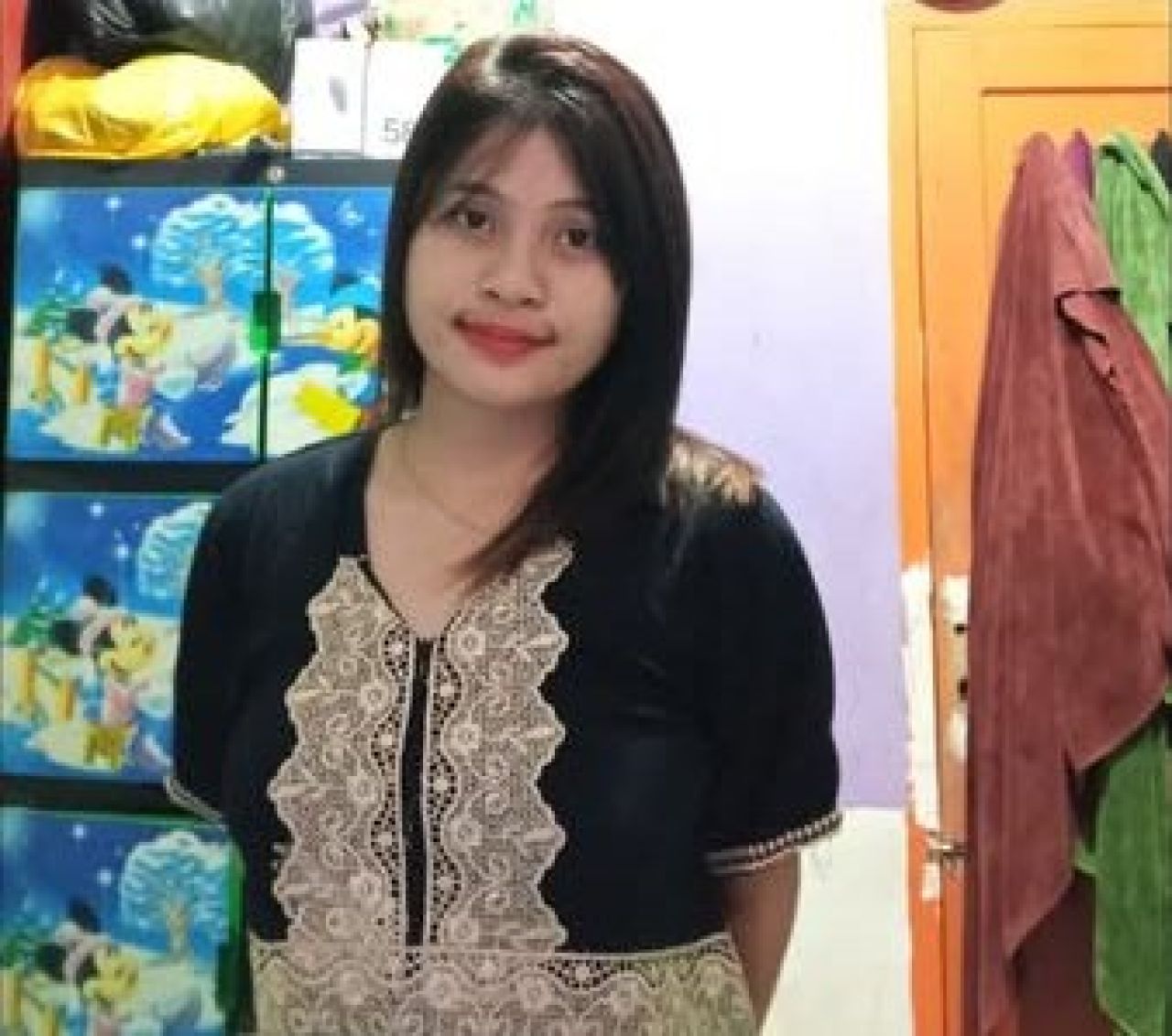 Selvi Frisca Lase