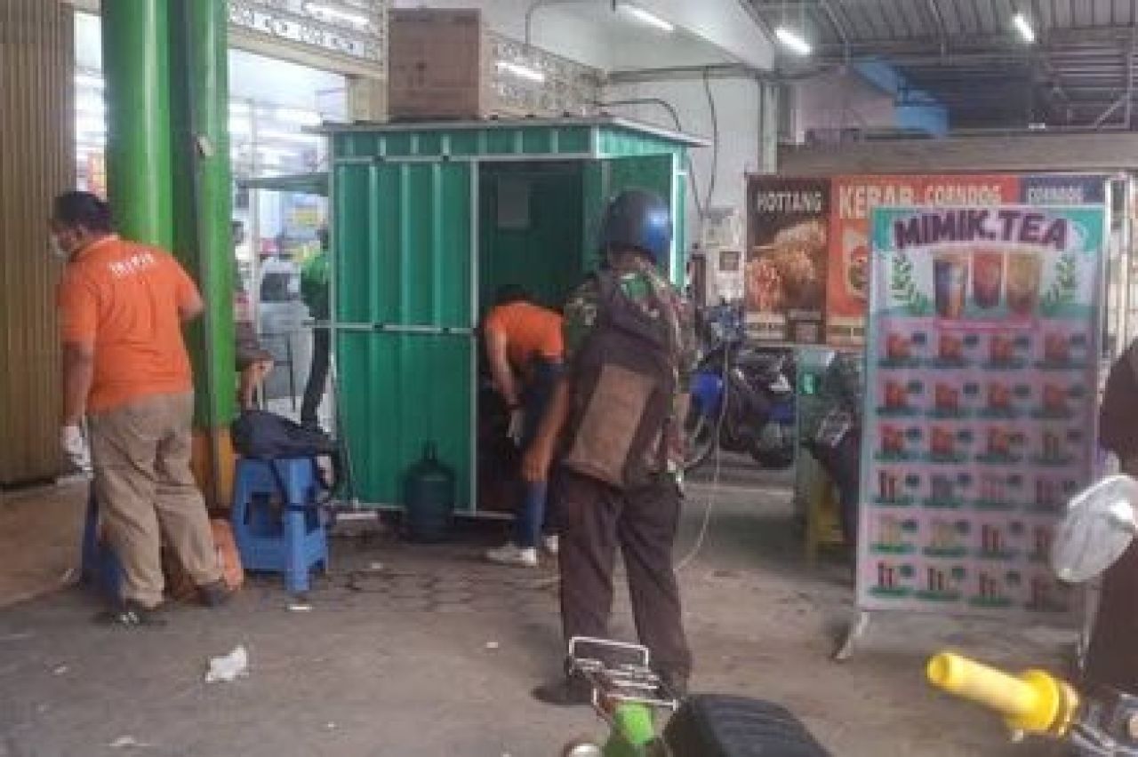Tim Inafis sedang oleh tempat kejadian perkara