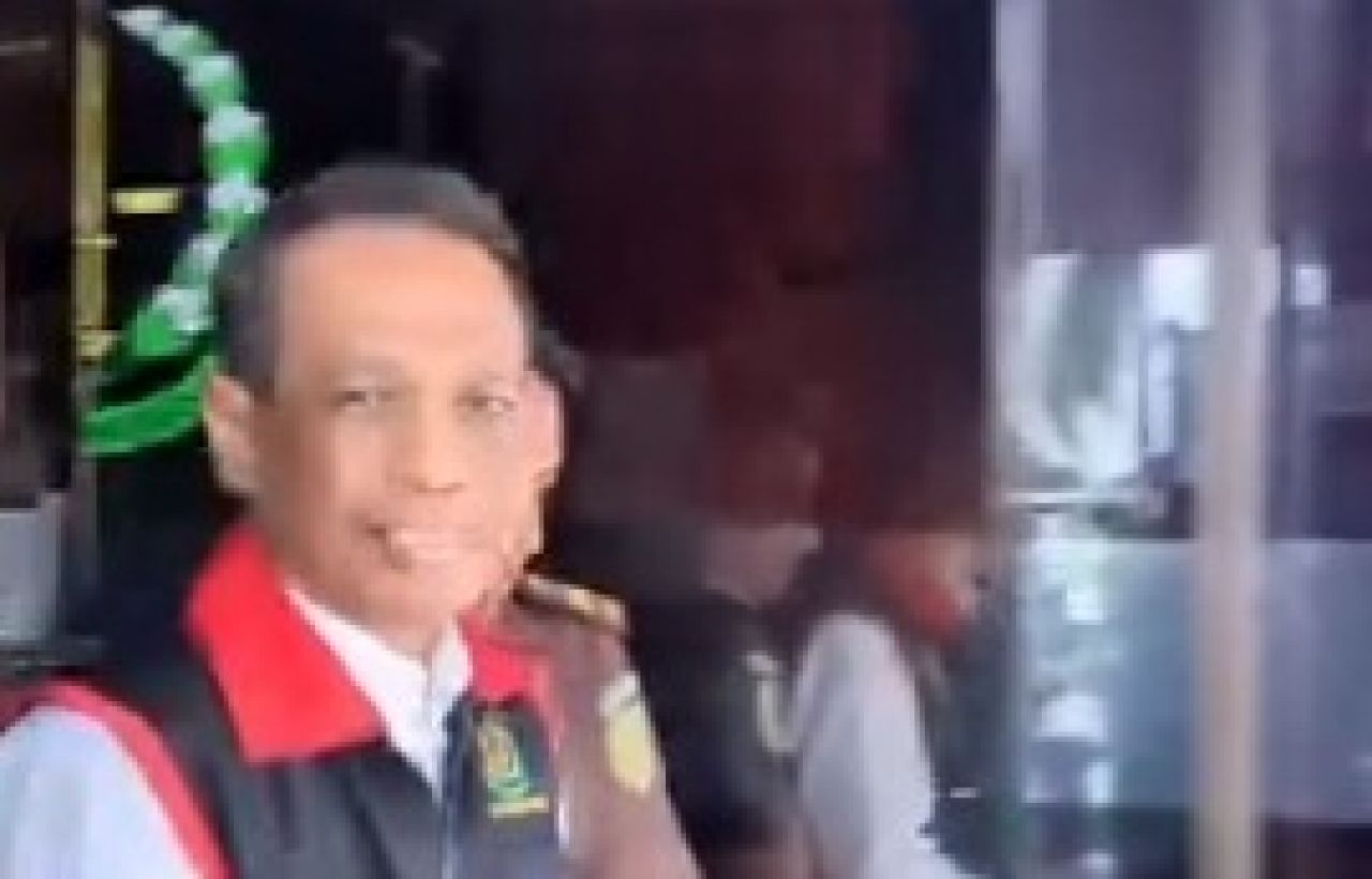 Mashudi mantan Camat Sawahan