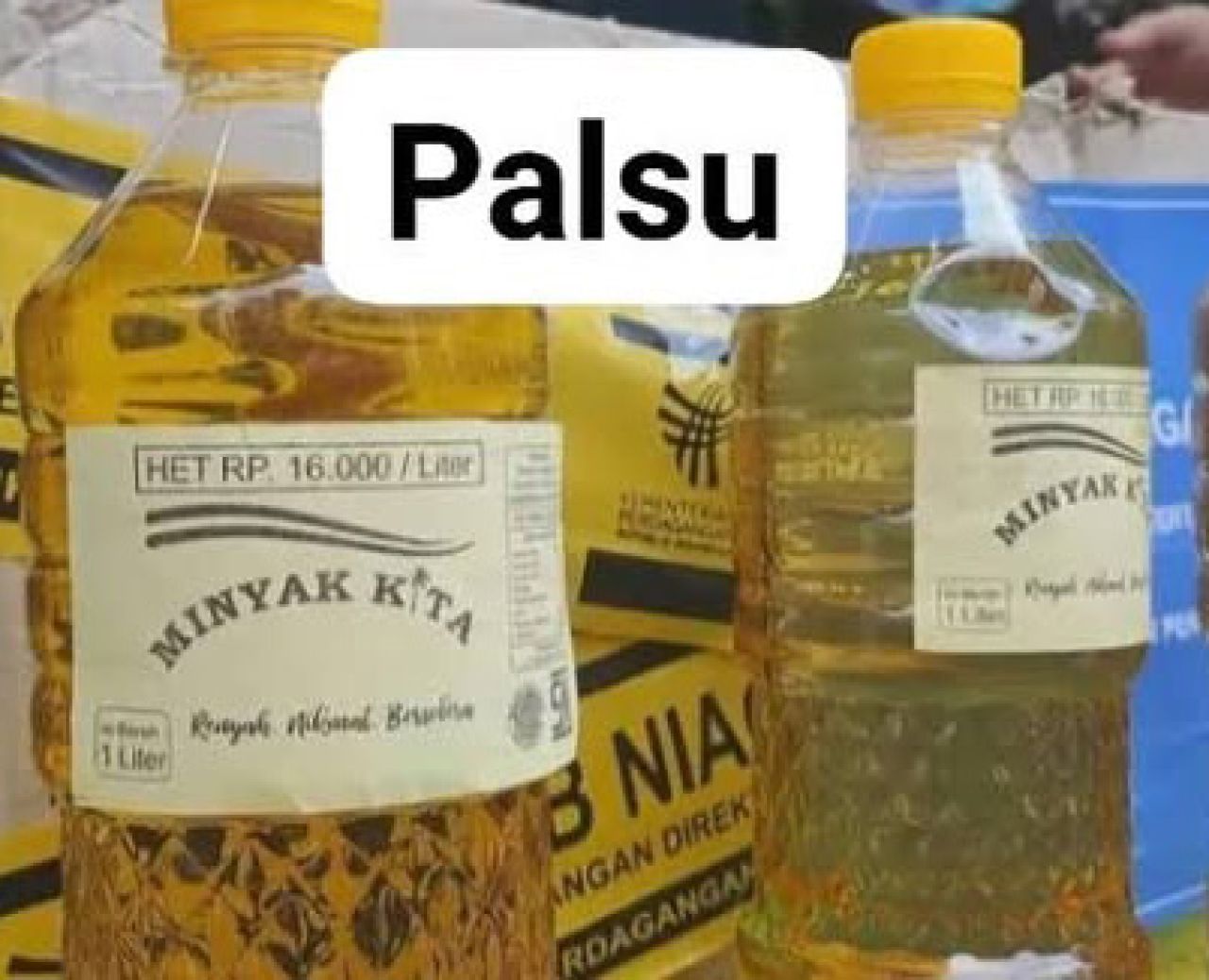 Minyak goreng merek MINYAK KITA