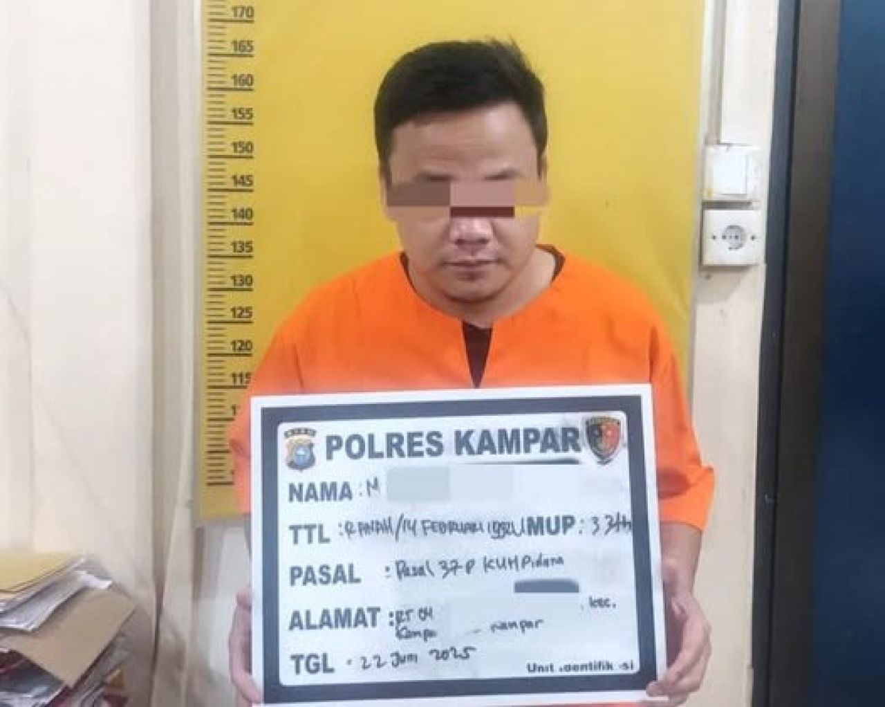 Pelaku inisial KH