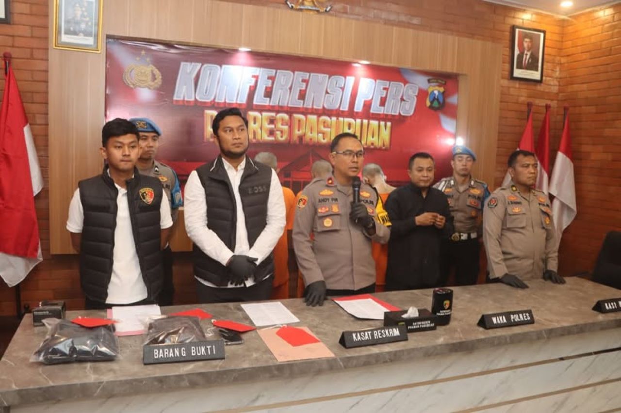Konpers kasus penemuan mayat di Desa Sukodermo