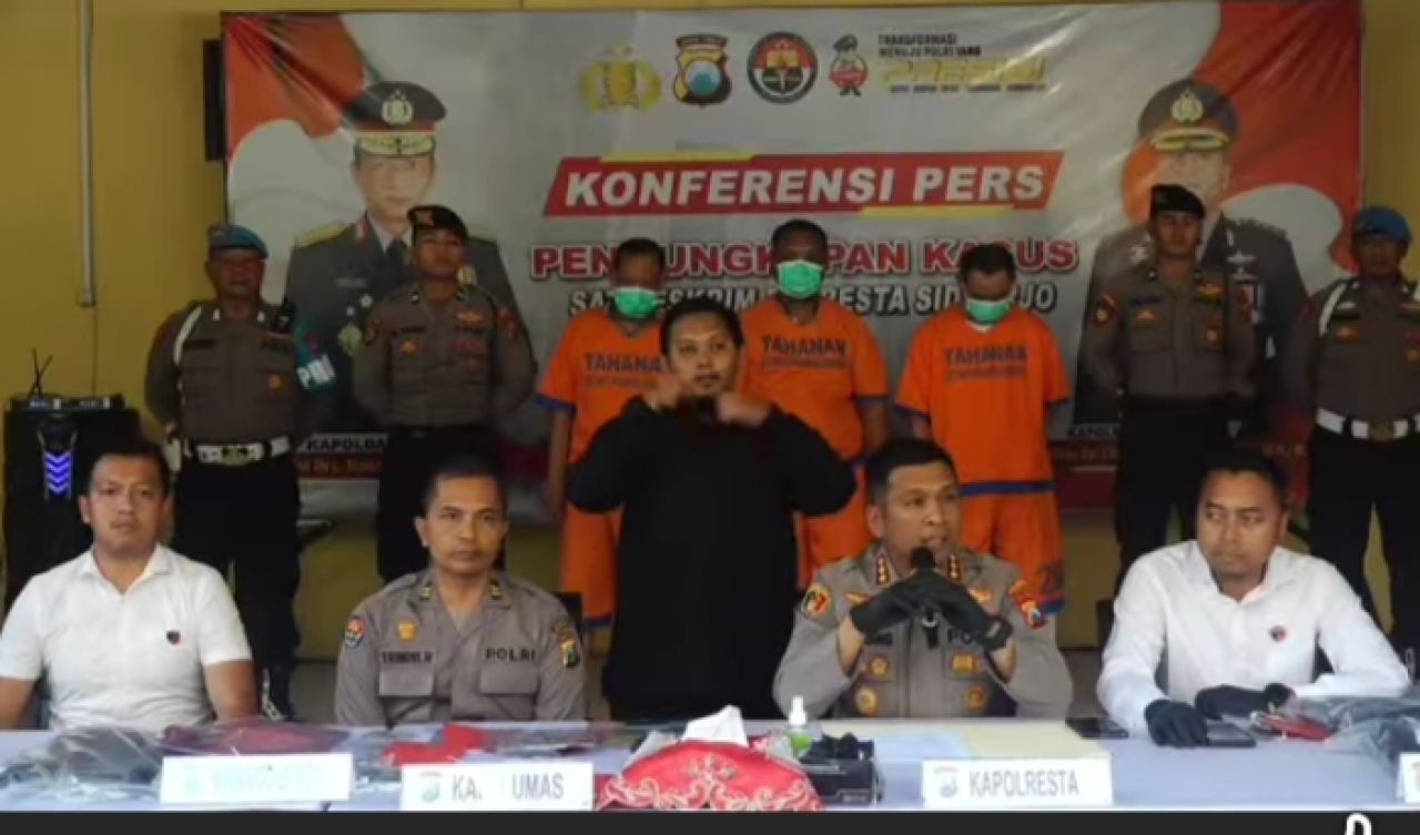 Kapolresta Sidoarjo saat konferensi pers