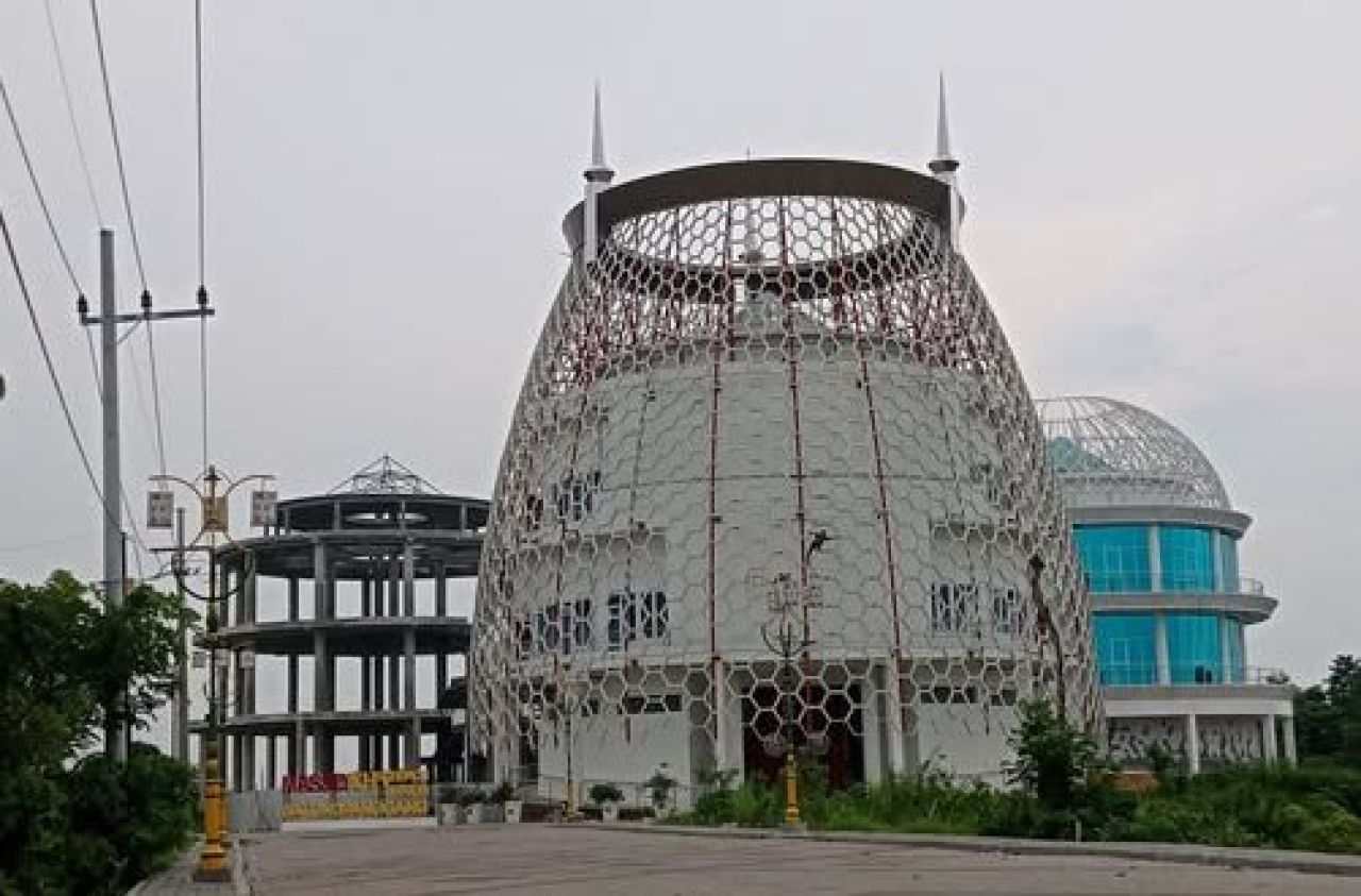 Kompleks Islamic Center di Kabupaten Gresik. (Foto : ist)