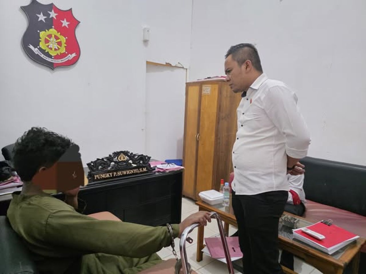 Iptu Theodorus Resupal saat interogasi kepada pelaku inisial AL