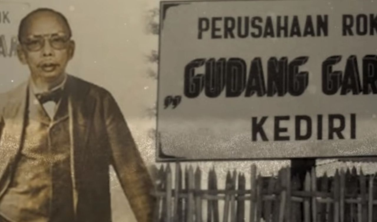 Tjoa In Hwi atau dikenal dengan nama Surya Wonowidjojo