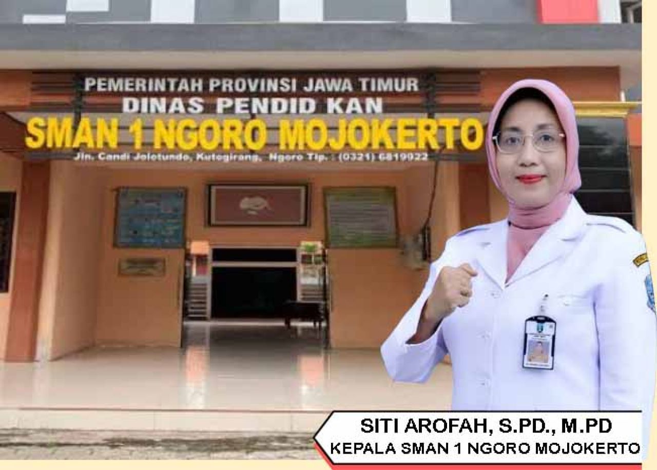 Kepala SMAN 1 Ngoro, Siti Arofah