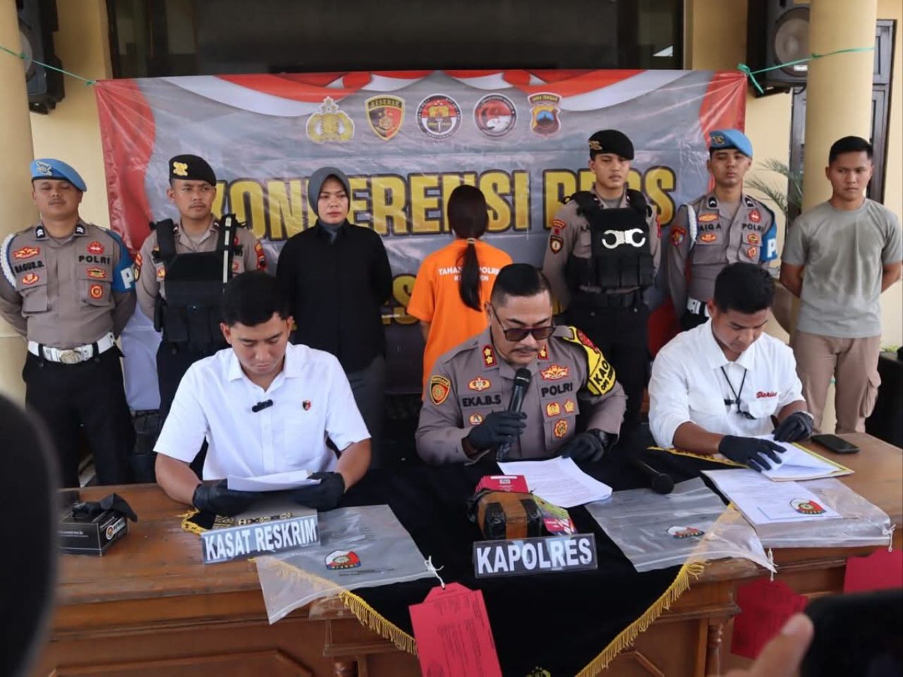 Konpers kasus New World Sport