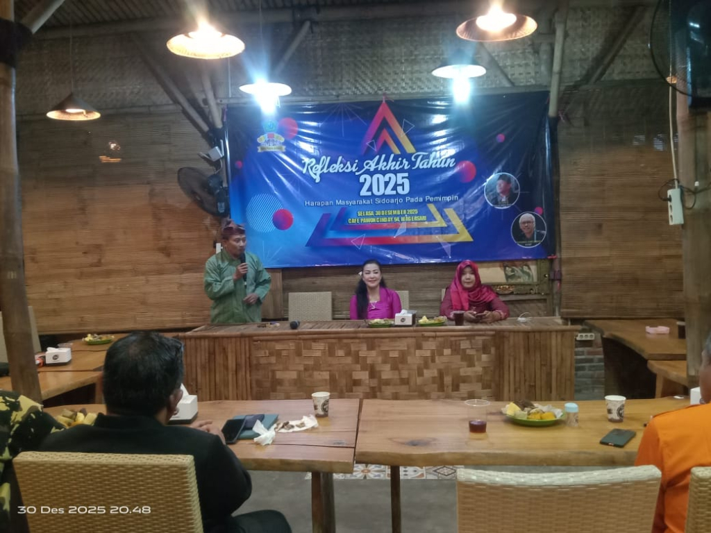 Diskusi malam refleksi akhir tahun 2025 yang digelar Ruang Publik Sidoarjo