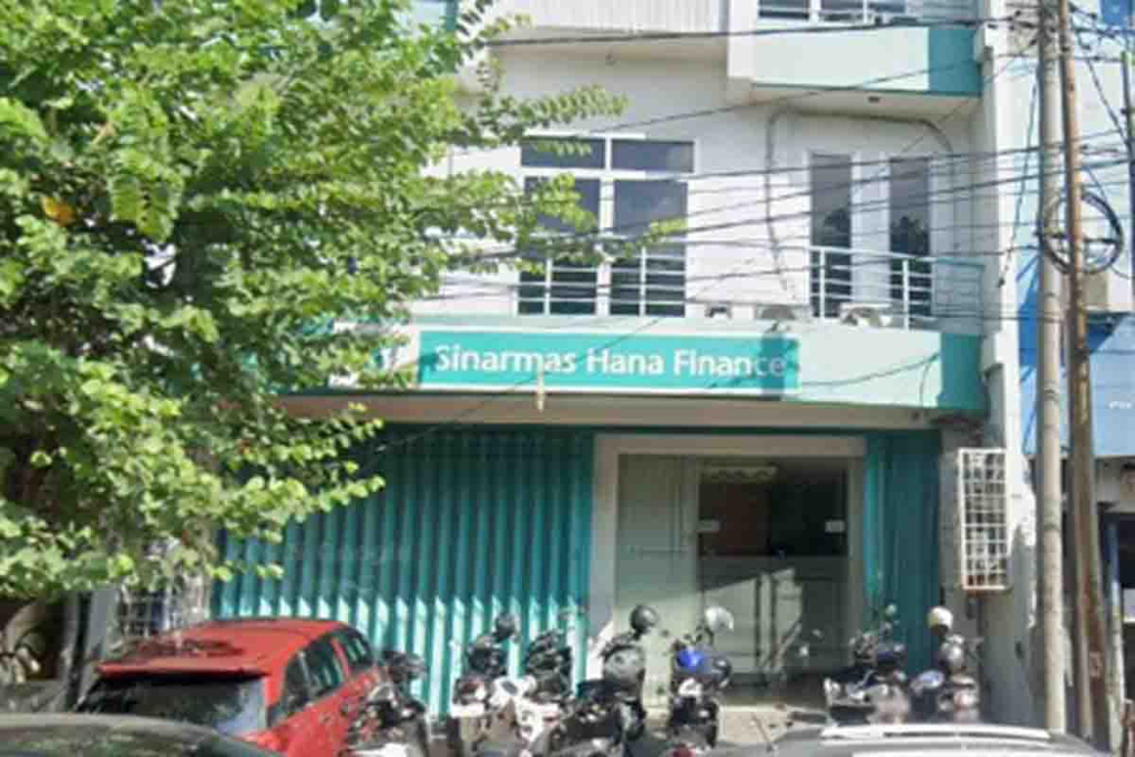 Kantor PT Sinarmas Hana Finance di Surabaya