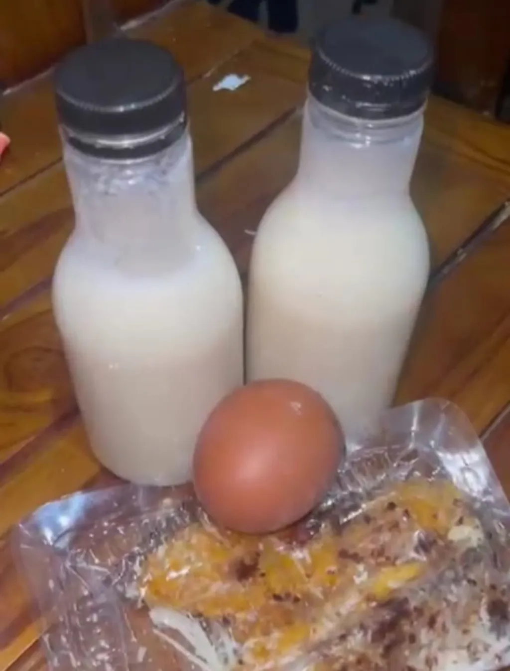 Dapur MBG di Rengel Tuban Bagikan Susu Kedelai Diduga Basi ke Siswa