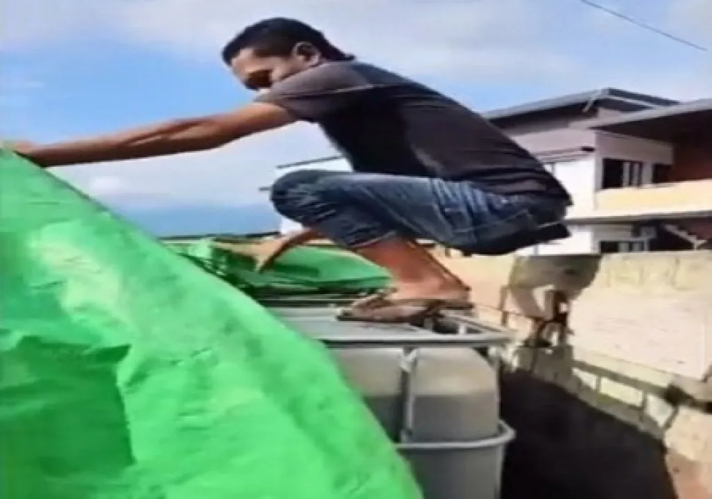 Truk Modifikasi Pengangkut 1 Ton Solar Ilegal Diamankan Polres Situbondo