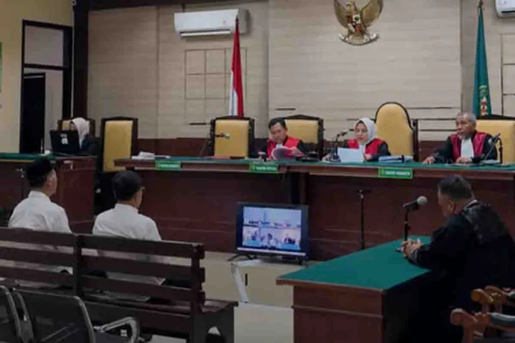 Kepala Desa Tanggung dan Bendahara Kompak Korupsi, Divonis Penjara