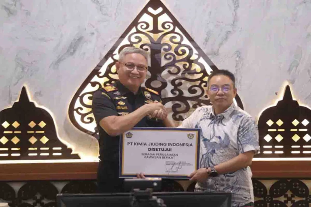 PT Kimia Jiuding Indonesia Diberi Fasilitas Kawasan Berikat