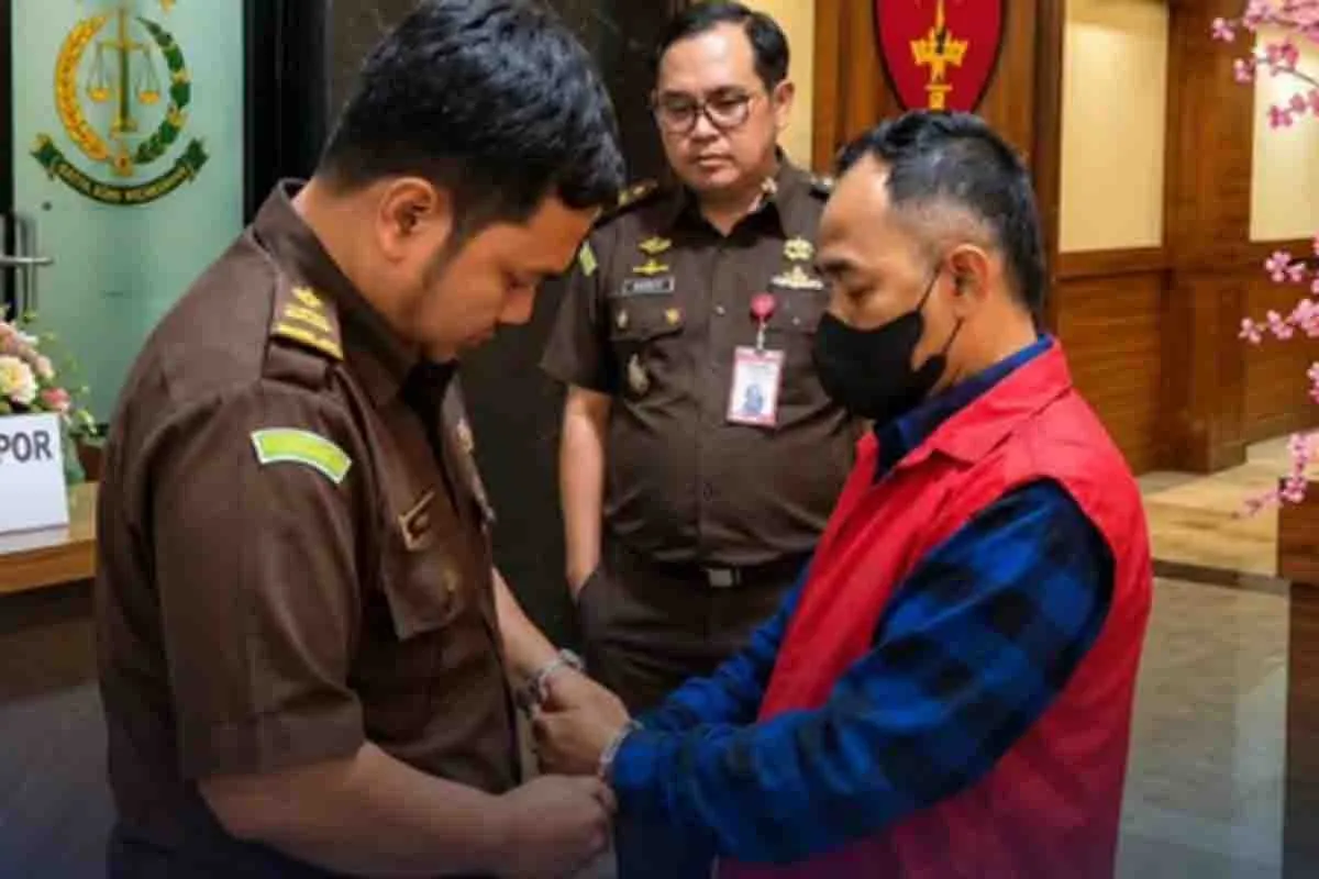 Ari Her Sofiawanudin Korupsi Dana Bantuan Program BSPS Sumenep