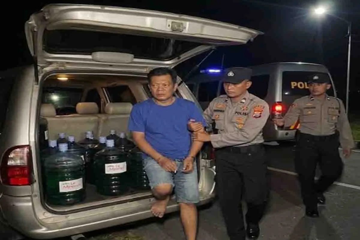 Dian Saputro Ngangsu Ratusan Liter Solar di SPBU Tangen dan Tunjungan