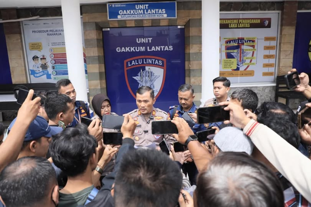 AKP Tutud Yudho Prastyawan saat beri keterangan kepada wartawan