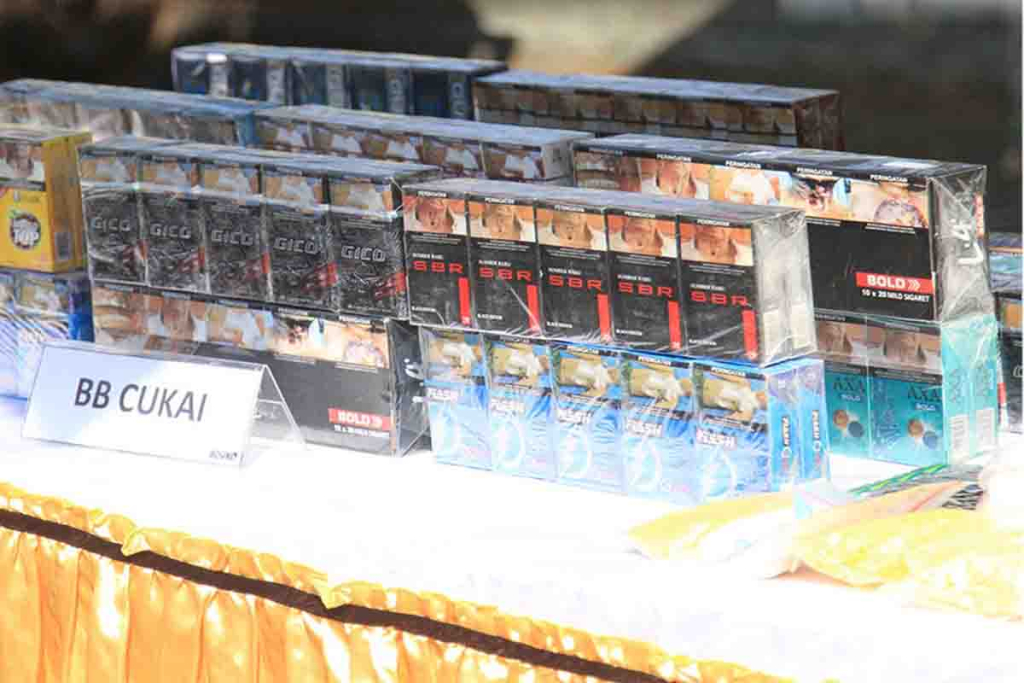 Rokok ilegal sitaan Bea Cukai Kudus