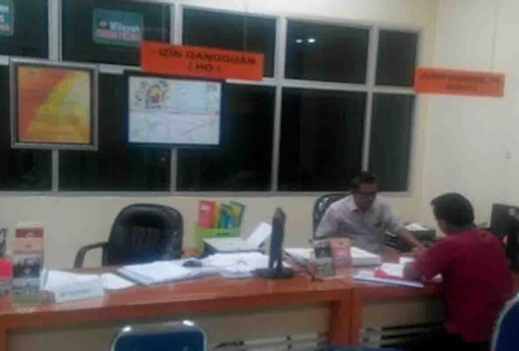 Kantor Dinas Penanaman Modal dan PTSP Gresik