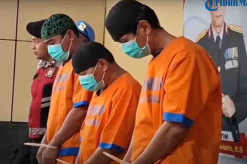 3 Terpidana kasus jual beli jabatan perangkat desa di Sidoarjo
