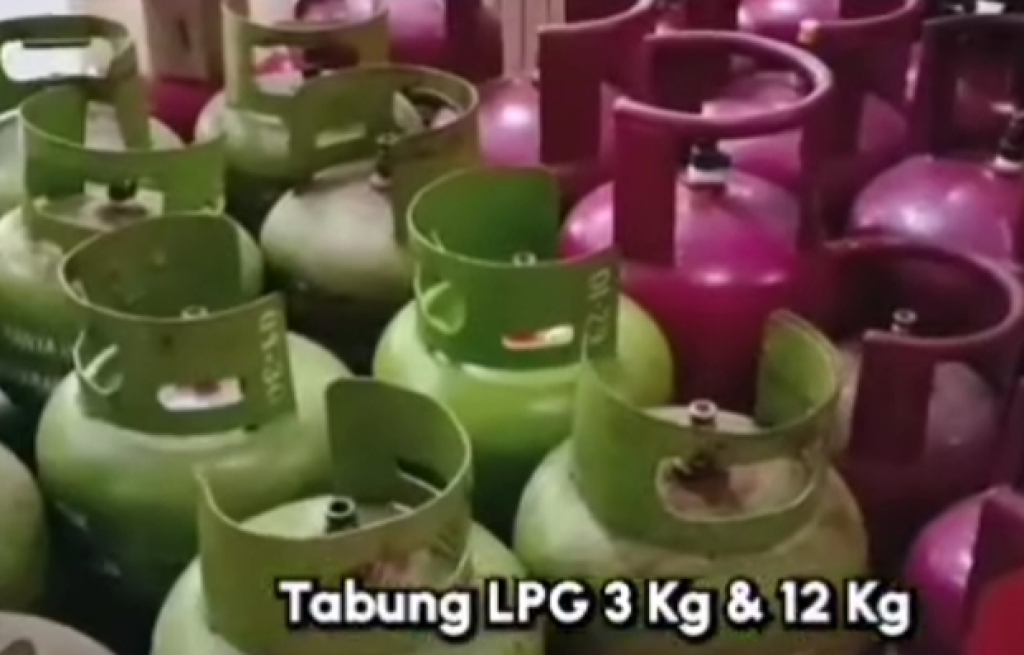 Tabung LPG subsidi dan non subsidi
