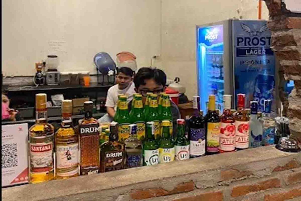 Minuman beralkohol yang dijual di Samadara Slow Bar and Cafe