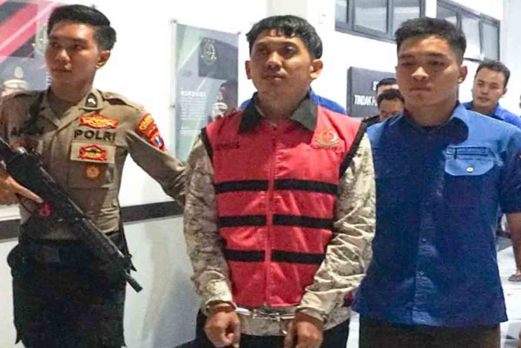 Muhammad Hatta selaku Sekretaris Desa (Sekdes) Jimbaran Kulon