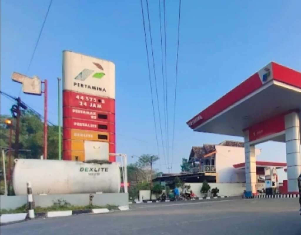 SPBU Desa Kedungjambal