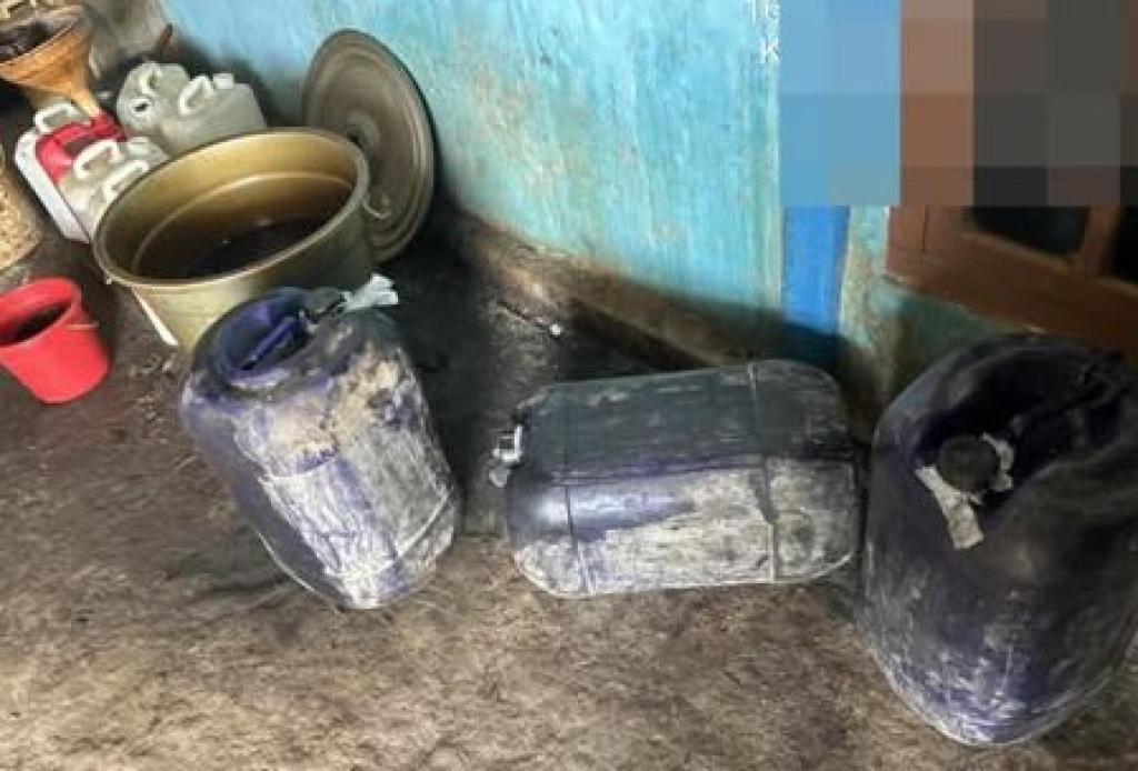 Barang bukti BBM Ilegal di Lebung Lawe