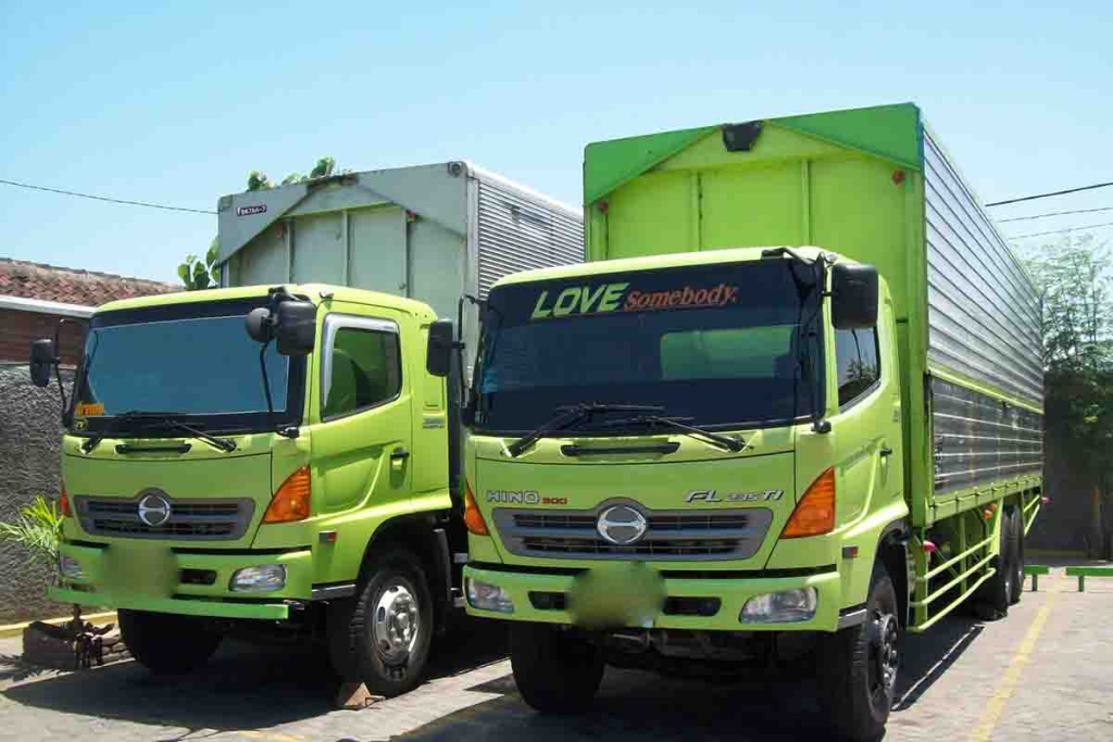 Truk PT Galena Perkasa