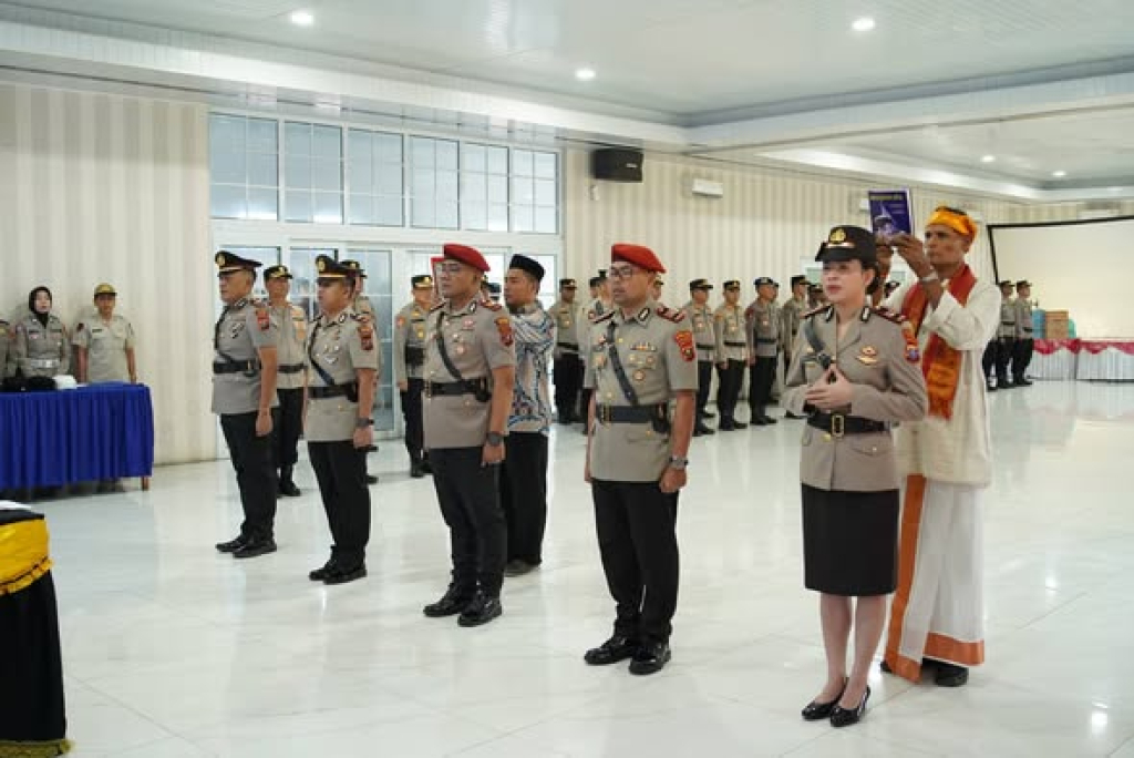 Serah terima jabatan (sertijab) Pejabat Utama (PJU) Polres Asahan