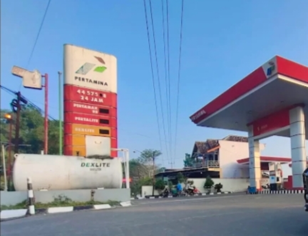 SPBU Desa Kedungjambal