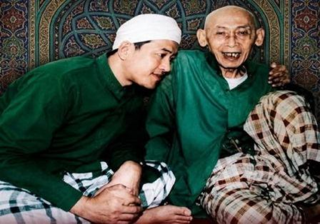 KH Muhammad Syarwani Abdan atau yang akrab disapa Guru Bangil