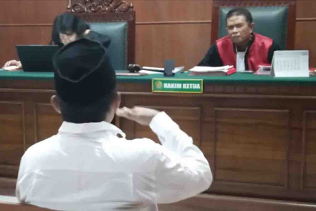 Sidang  Shiemen Supriono