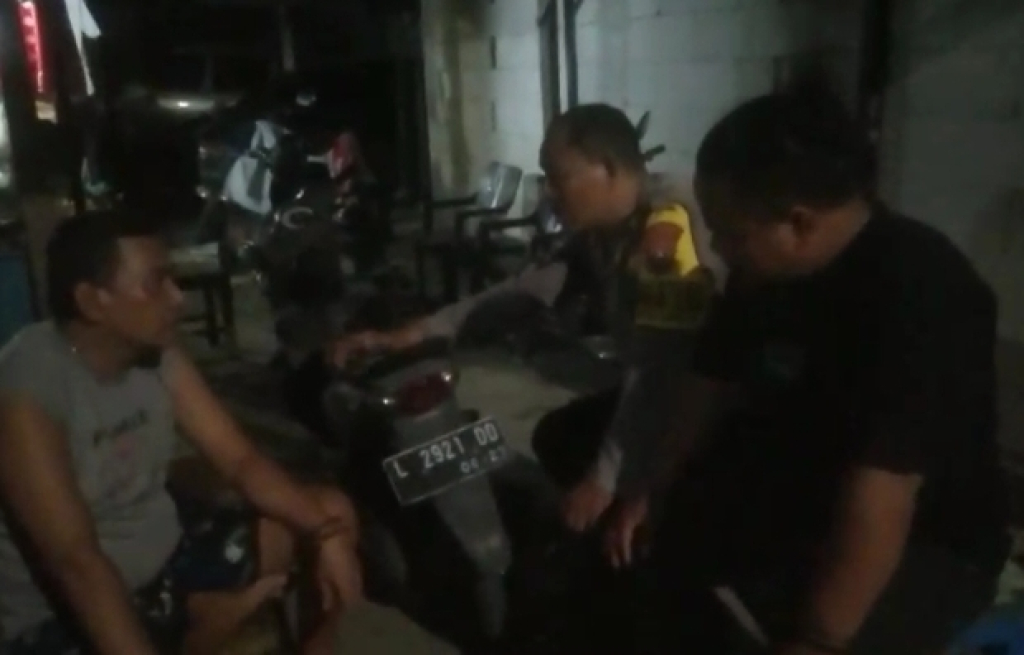 Slamet Hutoyo, Nasrun, dan keluarga korban saat mediasi