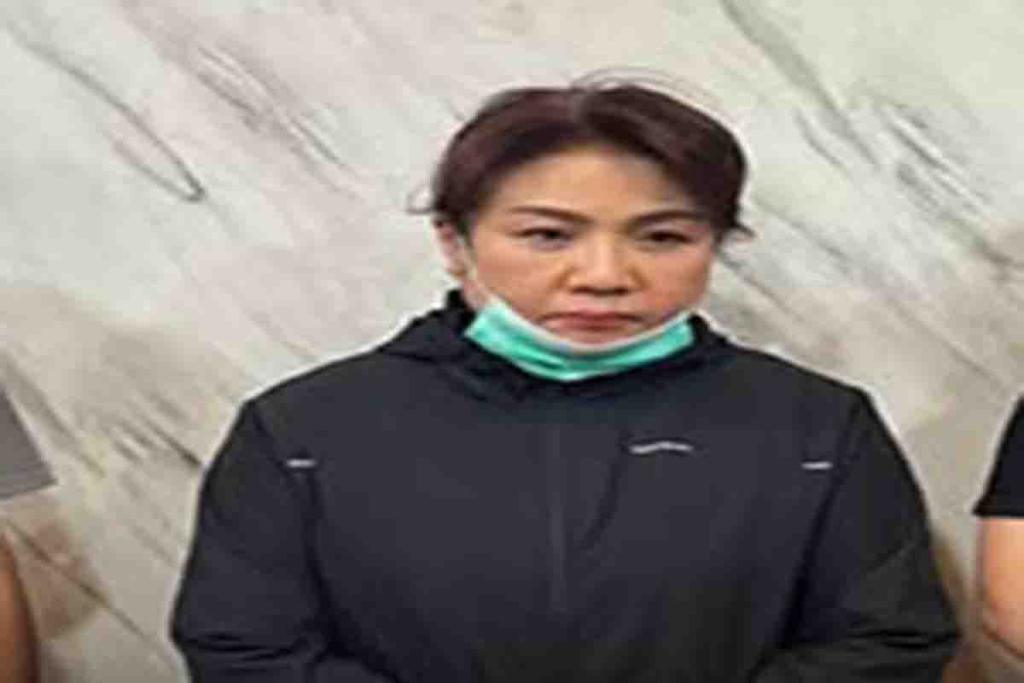 Bo Foeng Mei alias Henni Melany