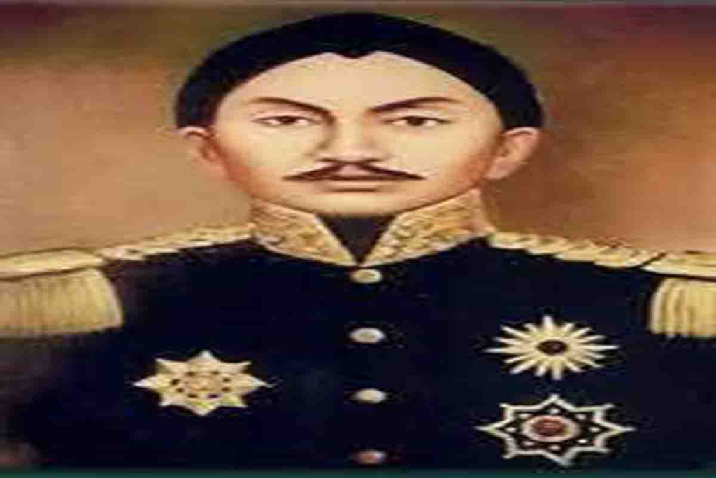 Pakubuwono IV