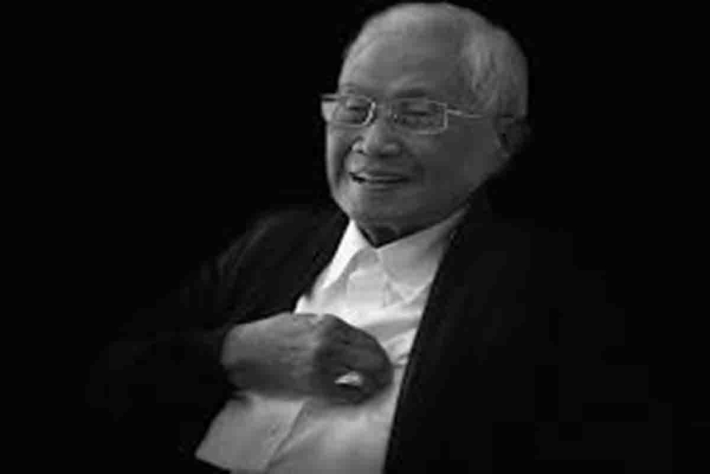 Prof. Dr. Soebroto, M.A
