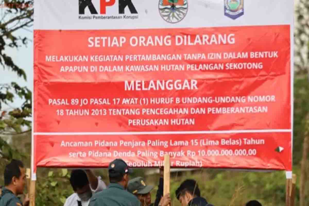 Penyegelan lokasi tambang emas ilegal