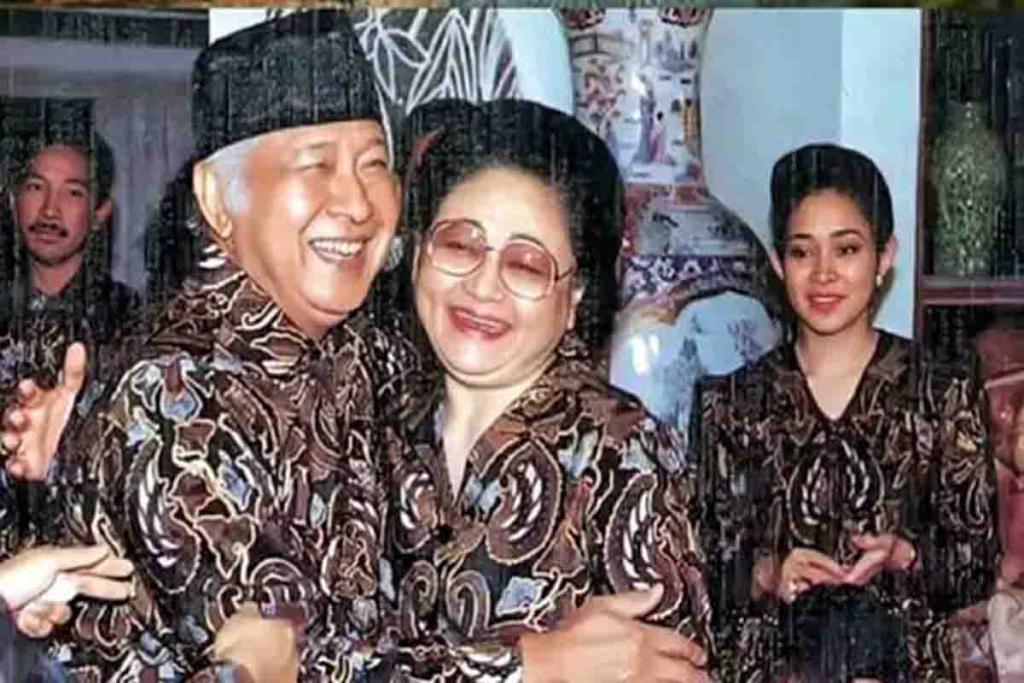 Tien Soeharto dan Presiden Soeharto dan anak-anaknya